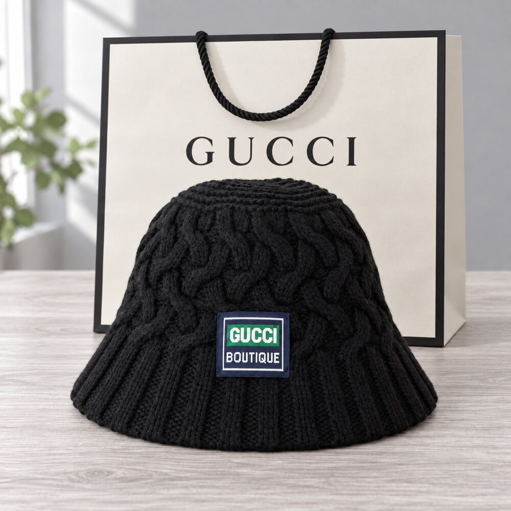 Gucci Cable Knit Bucket Hat